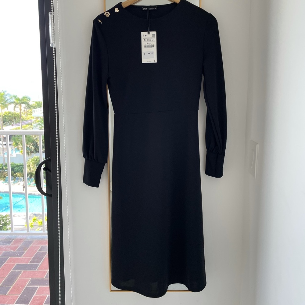 Zara Midi long sleeve black dress